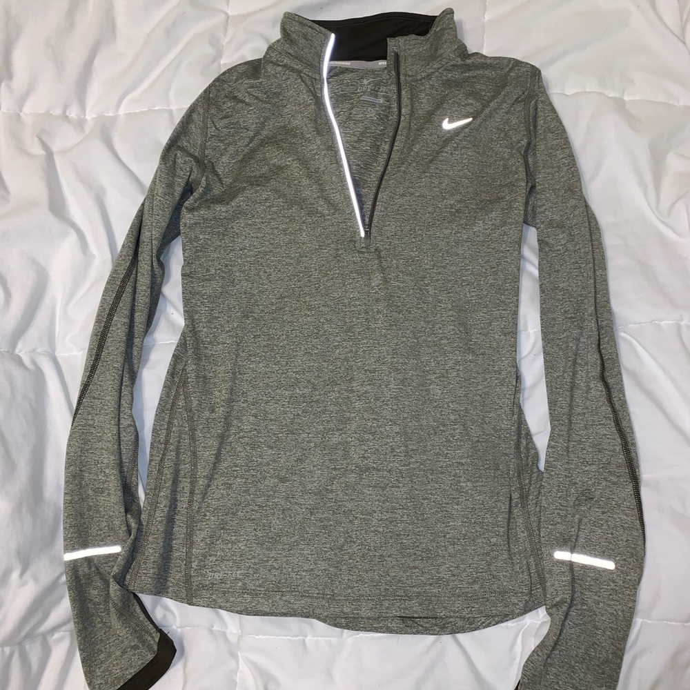 Nike Dri-Fit Long Sleeve Pullover